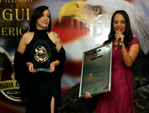 Clínica Capozzielli ganha Prêmio Aguia Americana