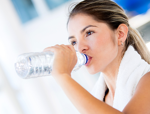 Água pode ajudar a perder peso