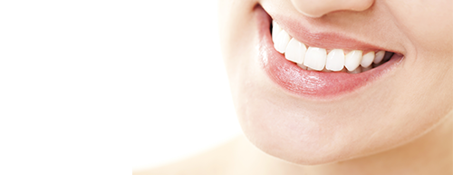 Dormir de boca aberta afeta a saúde oral