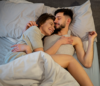 Sexo antes de dormir melhora o sono?