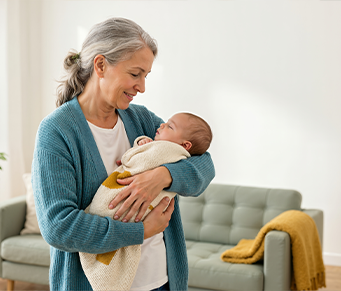 Quando o bebê chega, o apoio da vovó faz a diferença