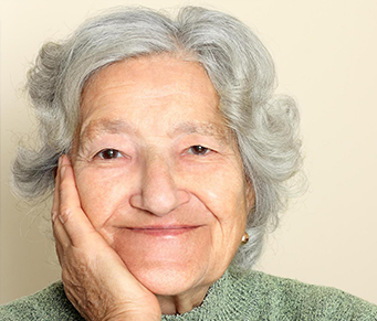 Por que nosso cabelo fica branco?