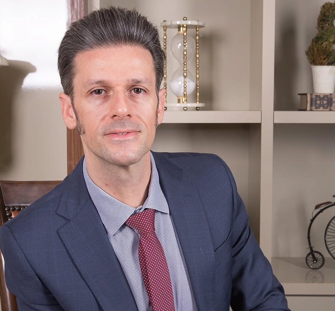 DR. GIOVANNI CAPOZZIELLI